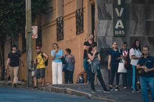 MOPC abre sumario a 28 empresas por dejar sin servicio a miles de pasajeros - ADN Digital