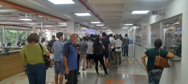 Encarnación extiende atención para revalidación de registros tras alta demanda