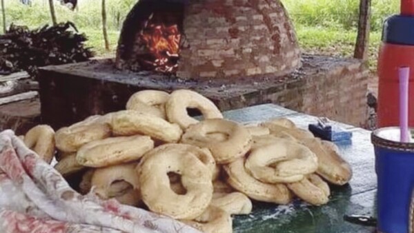 Chipa apo: en el interior se mantiene la tradición