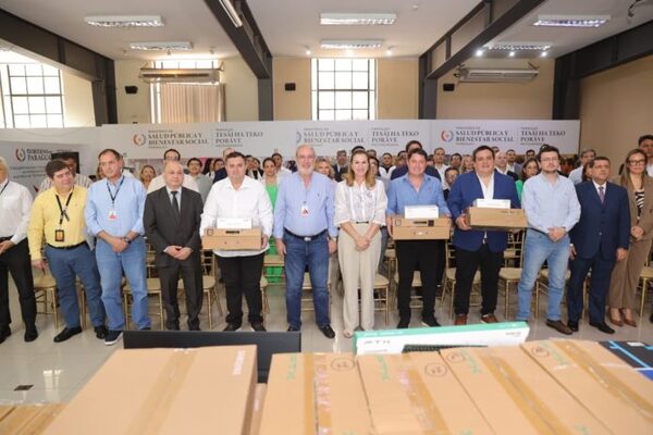 Itaipú entrega lote de monitorización para la atención de enfermedades cardiovasculares