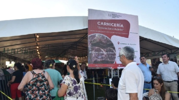Furor por oferta de carne económica en la Costanera