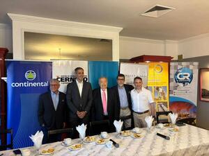 El Ministro Marco Riquelme presentó ante CERNECO los ejes estratégicos de su gestión