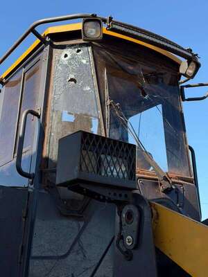 Campesinos sin tierra acribillan a tractorista en una hacienda en el distrito de Maracaná - Policiales - ABC Color