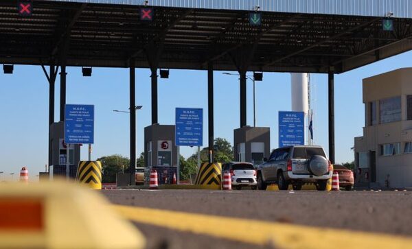 Obras Públicas implementará medidas para agilizar circulación en los puestos de peaje