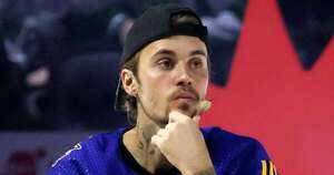 La Nación / Nadie podía usar el celular: así fue el exclusivo show secreto de Justin Bieber