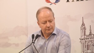 La salida de Fernández Valdovinos: Tensiones, señales y un final anunciado