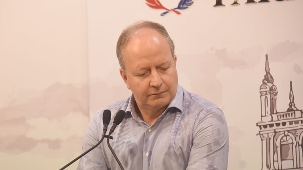 La salida de Fernández Valdovinos: Tensiones, señales y un final anunciado