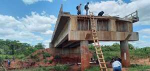 Salida de Fernández Valdovinos:  Estado se convirtió en un “mal pagador” serial para lucir bien en los balances internacionales - Economía - ABC Color