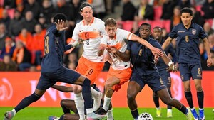 Ecuador domina, pero no pasa del empate ante Países Bajos