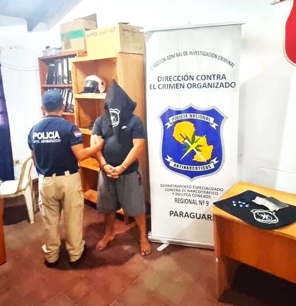 Detienen a un presunto microtraficante en la vía pública en Carapeguá - Nacionales - ABC Color