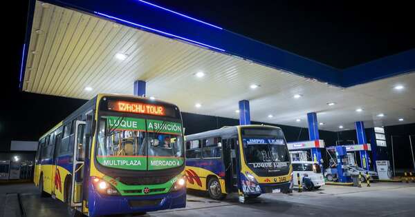 Diario HOY | Buses ya se abastecen de combustible en Petropar tras acuerdo
