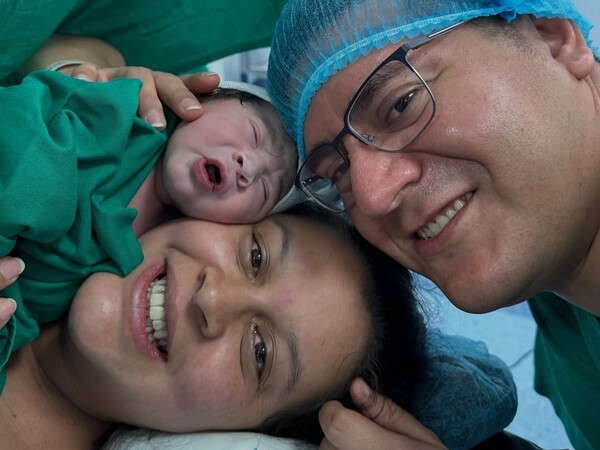 Popular / (GALERÍA) ¡El periodista Jorge Riveros ya es todo un papacito!