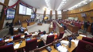 Diputados abandonaron sesión y se va diluyendo pedido de interpelación a Baruja