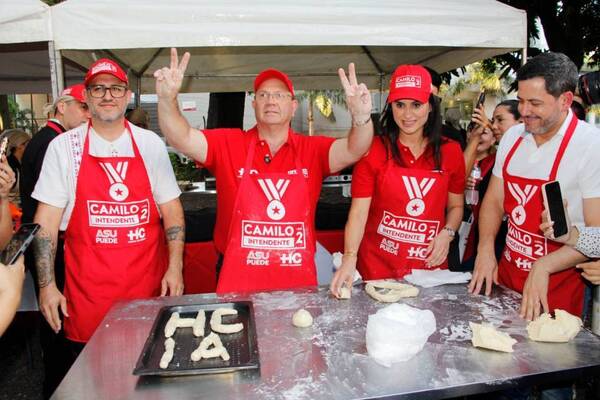 Camilo festejó su cumple en medio del chipa apo