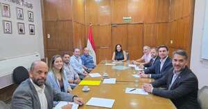 La Nación / MOPC y gremios de la construcción buscan salida a pagos pendientes