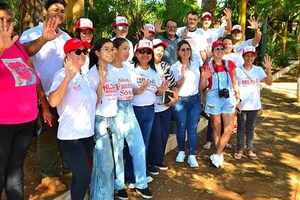 Nilda Venialgo y sus precandidatos a concejales intensifican campaña en Hernandarias con fuerte enfoque en el diálogo barrial | DIARIO PRIMERA PLANA