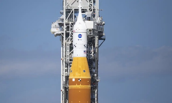 Artemis II despega hoy rumbo a la Luna para iniciar un nuevo capítulo en la exploración espacial - OviedoPress