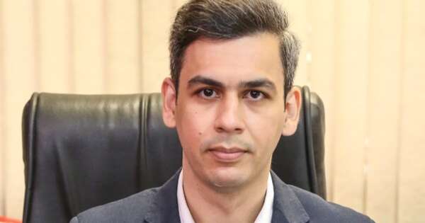 La Nación / Galeano seguirá con la “economía de guerra” hasta que Peña designe nuevo ministro