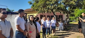 Doble beneficio para Mboi Ka’e: Más horas de atención médica y nueva tecnología para el barrio