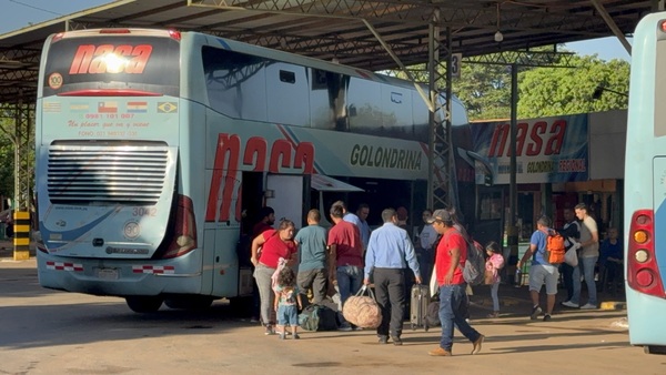 Buen movimiento en la terminal de Concepción en este miércoles santo - Concepción al Día
