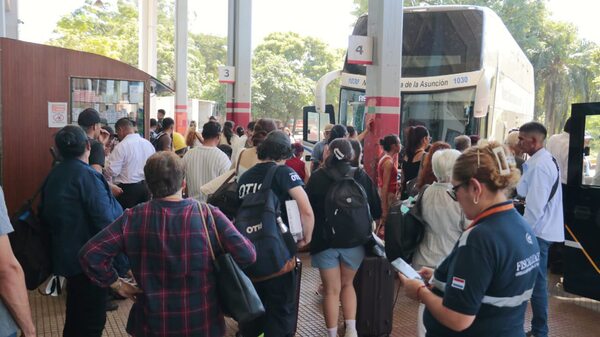 Semana Santa: se espera que unos 150 mil pasajeros pasen por la Estación de Buses | Unicanal