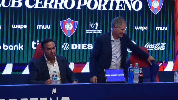 Ariel Holan asume en Cerro Porteño