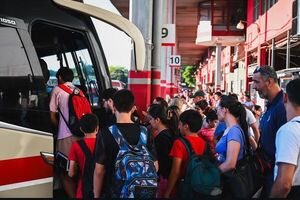 Dinatran libera anticipadamente horarios de buses por alta afluencia de pasajeros