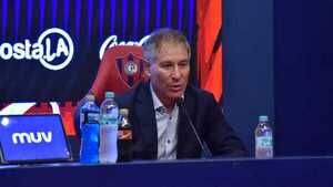 Ariel Holan: “El desafío más importante es tener una identidad clara de juego”