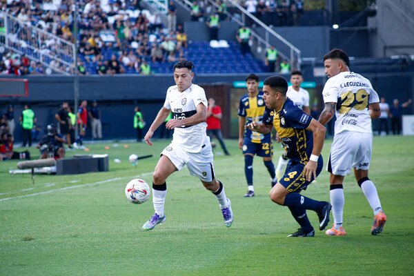 Olimpia visita a Trinidense en Capiatá