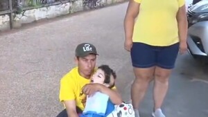 Madre pide ayuda con urgencia para que su hijo continúe tratamiento