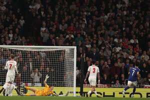 Inglaterra tiene razones para preocuparse - Fútbol Internacional - ABC Color