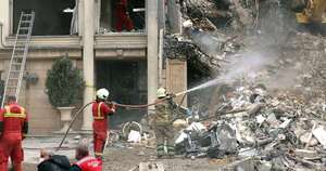 La Nación / Trump asegura que Irán pide un alto el fuego pero Teherán lo desmiente