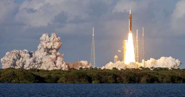 La Nación / Tripulación de Artemis II alcanza la órbita terrestre