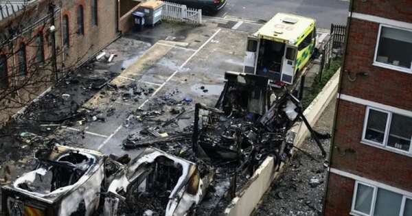 La Nación / Ataque a ambulancias de comunidad judía