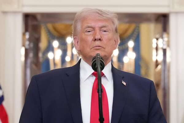 Trump dice que la guerra con Irán está casi terminada y advierte de varias semanas más de intensos ataques  - Mundo - ABC Color