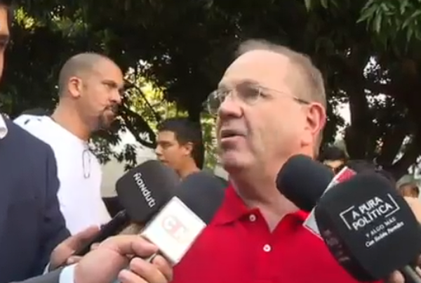 Camilo Pérez celebra su cumpleaños en la antesala de Semana Santa - SNT
