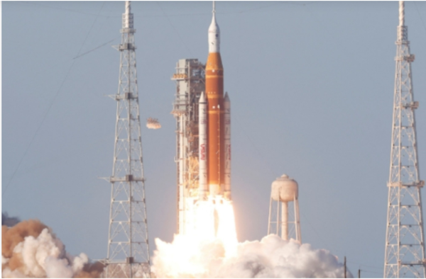 Histórico: NASA lanza misión tripulada a la Luna tras más de 50 años