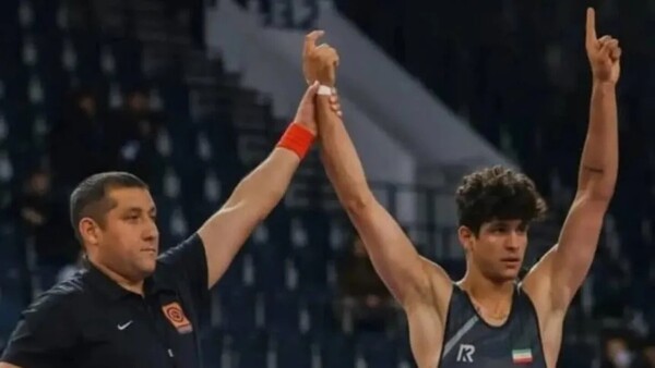 Irán ejecutó a un atleta acusado de acabar con la vida de un policía en manifestación