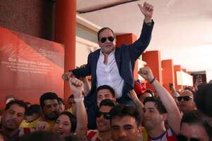 Parlamentarios derrocharán millones para ser intendentes  - Política - ABC Color