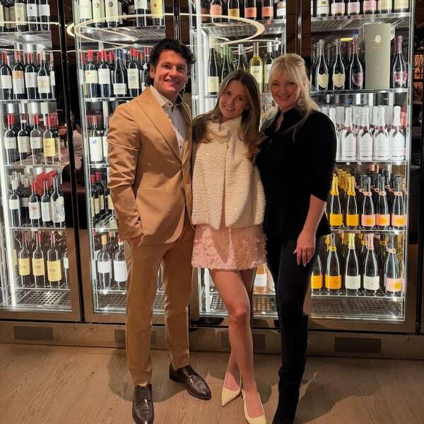 Noemí, la hija de Nelson Haedo, ya cumplió 18 años - Gente - ABC Color