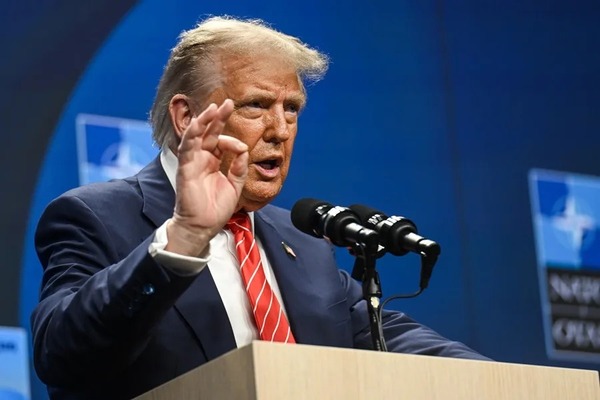 Trump no descarta retirar a EE.UU de la OTAN: “es un tigre de papel”