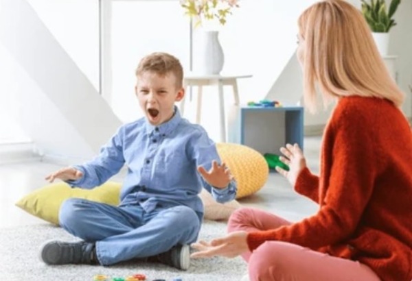 El rol clave de la familia en el acompañamiento de niños con TEA: más allá de la concienciación, una tarea diaria