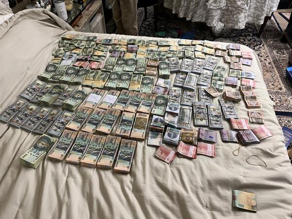 Importante cantidad de dinero decomisada tras detención de Dalia López