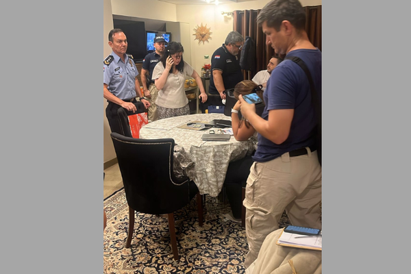 Detienen a Dalia López tras allanamiento encabezado por el Ministerio Público