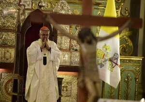 Cena del Señor: Cardenal critica a quienes usan el poder para “robar, corromper y destruir” - Nacionales - ABC Color