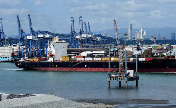 Paraguay condena el bloqueo de China a los buques panameños