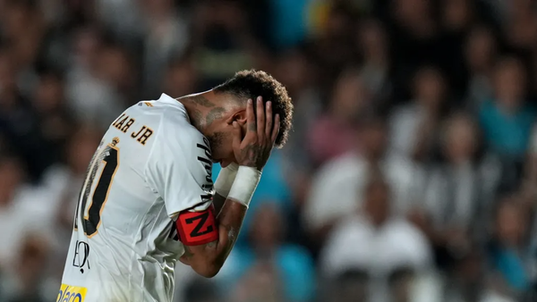 Neymar se fue todito: "Creo que el árbitro se levantó con la regla", he'imi