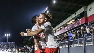 Pitta inicia la goleada al Flamengo