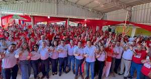 La Nación / Raúl Latorre da su respaldo a Diego Candia, precandidato a la intendencia de Luque