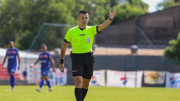 Los árbitros de la fecha 15